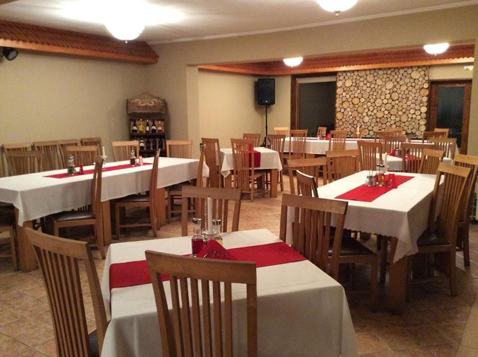 Pension&Restaurant Anda Ґеорґень Екстер'єр фото